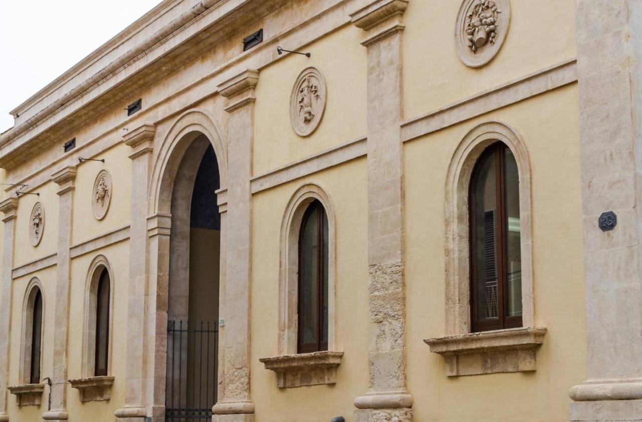 Garibaldi Maison De Charme Avola Exterior photo
